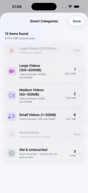 Smart Categories listing large videos, screenshots and old photos with sizes